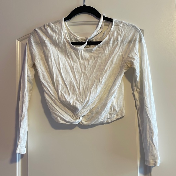 Express White Long-sleeves Crop Top - Picture 1 of 7